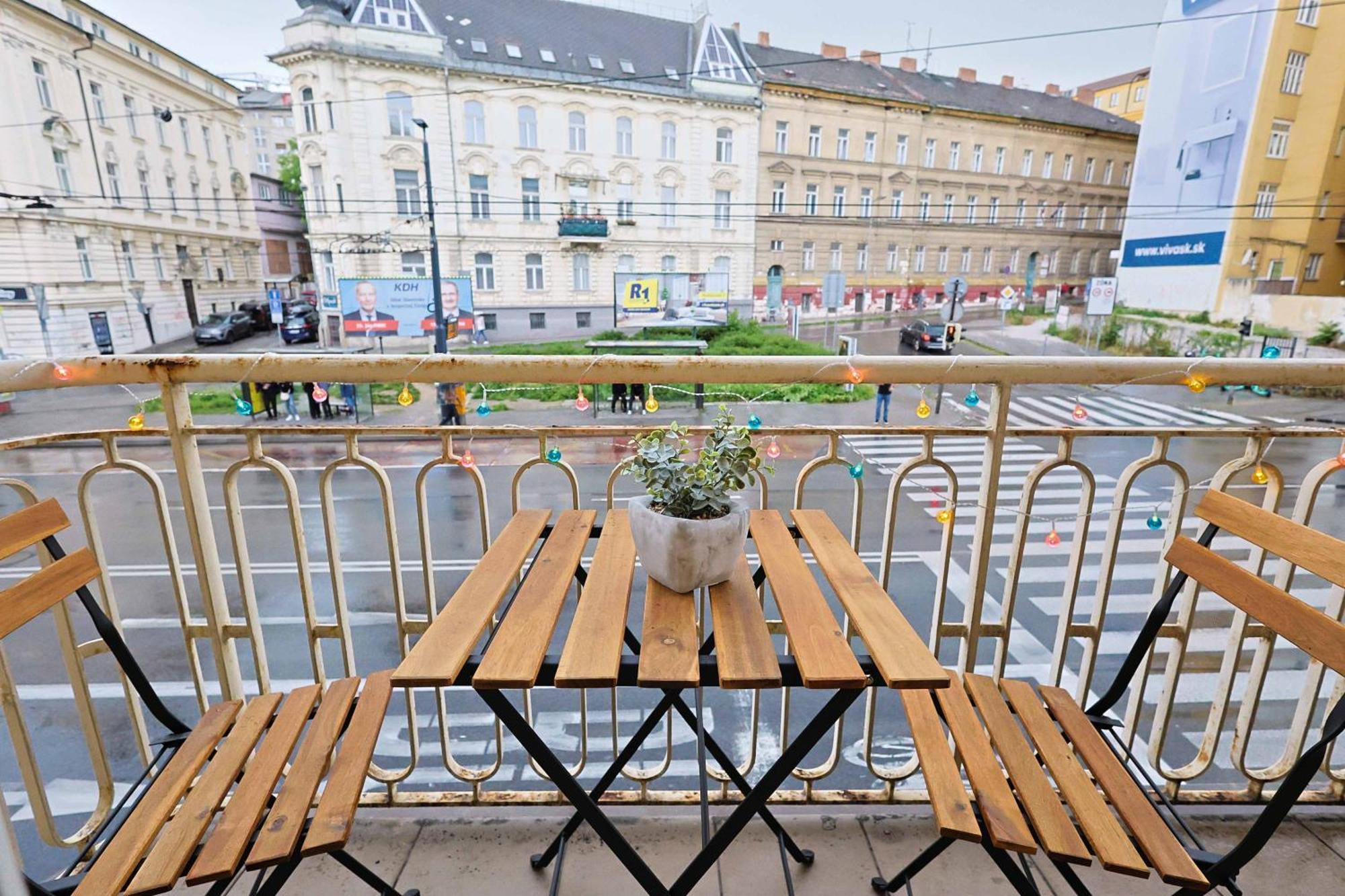 Charming Old Town Family Retreat Daire Bratislava Dış mekan fotoğraf